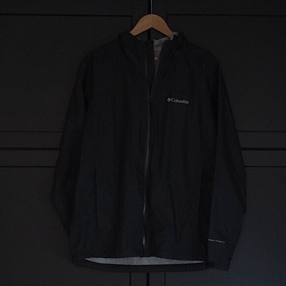 Columbia | Like NEW Men's EvaPOURation Rain Jacket - Picture 1 of 10